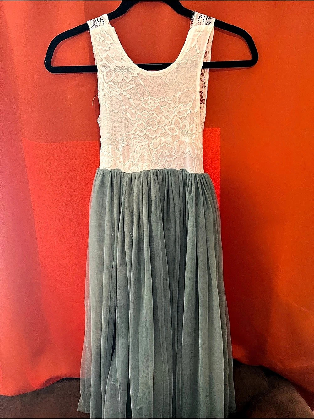 Floral Lace Maxi Dress in Green & White Like New